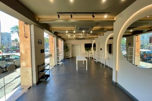 listings.show.sections.photos.alt