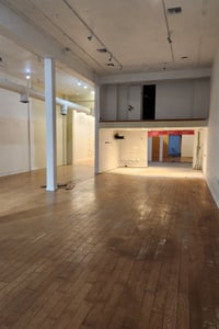 listings.show.sections.photos.alt