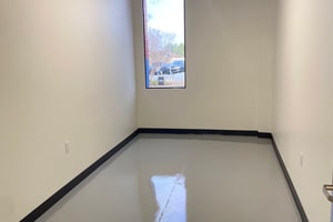 listings.show.sections.photos.alt