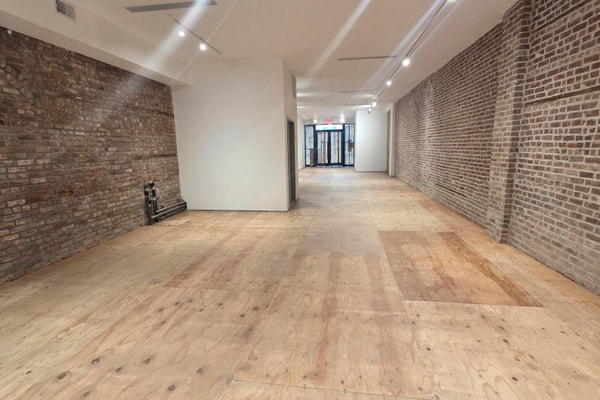 Flexible LES Storefront for Pop-Ups, Galleries & Brand Activations