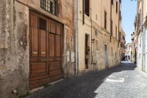 listings.show.sections.photos.alt