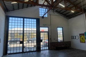 listings.show.sections.photos.alt