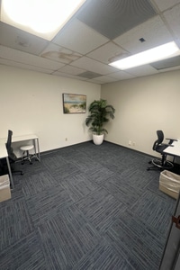 listings.show.sections.photos.alt