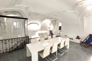 listings.show.sections.photos.alt