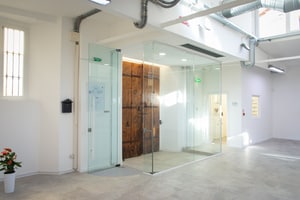 listings.show.sections.photos.alt