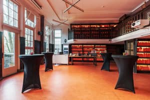 listings.show.sections.photos.alt