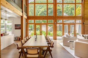 listings.show.sections.photos.alt