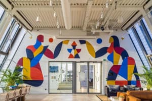 listings.show.sections.photos.alt