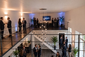 listings.show.sections.photos.alt