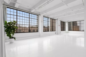 listings.show.sections.photos.alt