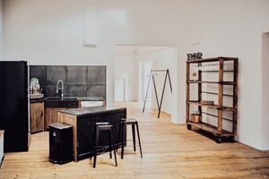 listings.show.sections.photos.alt