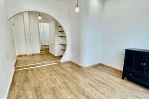 listings.show.sections.photos.alt