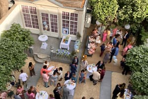 listings.show.sections.photos.alt