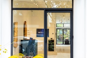 listings.show.sections.photos.alt