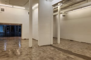 listings.show.sections.photos.alt