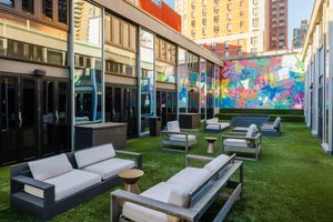 listings.show.sections.photos.alt