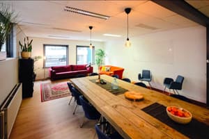 listings.show.sections.photos.alt