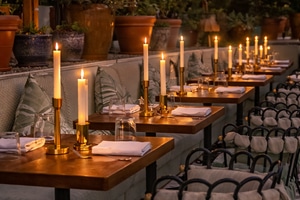 listings.show.sections.photos.alt