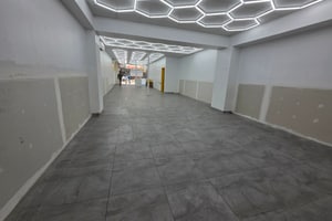 listings.show.sections.photos.alt