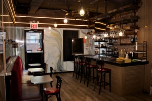 listings.show.sections.photos.alt