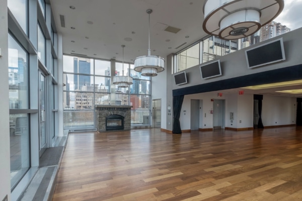 Versatile Midtown Penthouse with Stunning Skyline Views