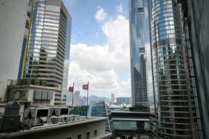 listings.show.sections.photos.alt