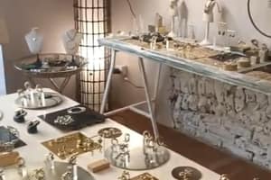 listings.show.sections.photos.alt