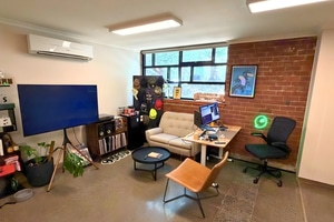 listings.show.sections.photos.alt