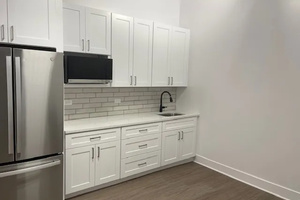 listings.show.sections.photos.alt