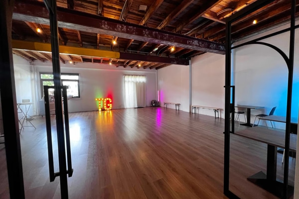 160 m2 studio