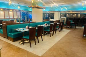 listings.show.sections.photos.alt