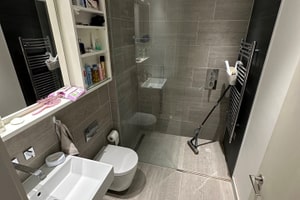 listings.show.sections.photos.alt