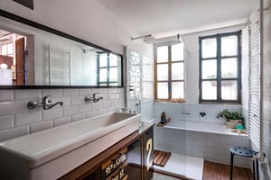 listings.show.sections.photos.alt