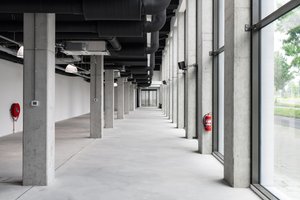 listings.show.sections.photos.alt