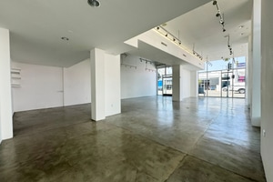 listings.show.sections.photos.alt