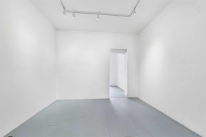 listings.show.sections.photos.alt