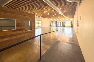 listings.show.sections.photos.alt