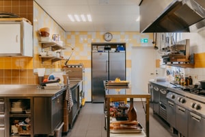 listings.show.sections.photos.alt