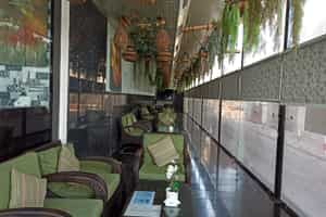 listings.show.sections.photos.alt