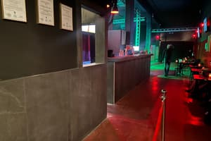 listings.show.sections.photos.alt