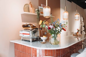 listings.show.sections.photos.alt