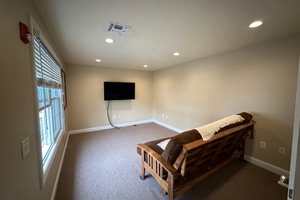 listings.show.sections.photos.alt