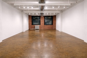 listings.show.sections.photos.alt