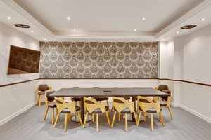 listings.show.sections.photos.alt