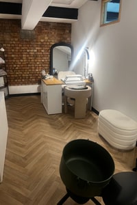 listings.show.sections.photos.alt