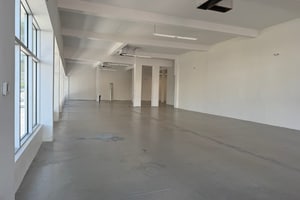 listings.show.sections.photos.alt