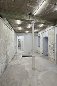 listings.show.sections.photos.alt