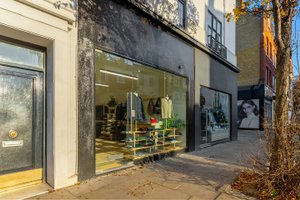 listings.show.sections.photos.alt