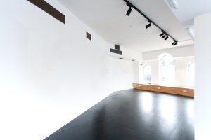 listings.show.sections.photos.alt