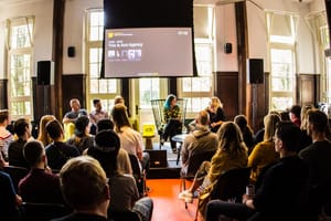 listings.show.sections.photos.alt